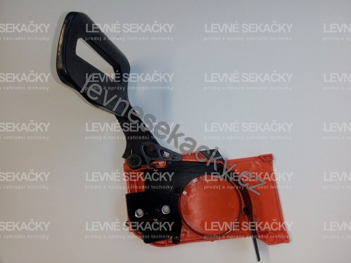 Capot d'embrayage complet avec frein pour les tronçonneuses HECHT 46, 945 et autres avec moteur de 45, 50 et 56 cm3 - 945001A - (pièce de rechange non d'origine)